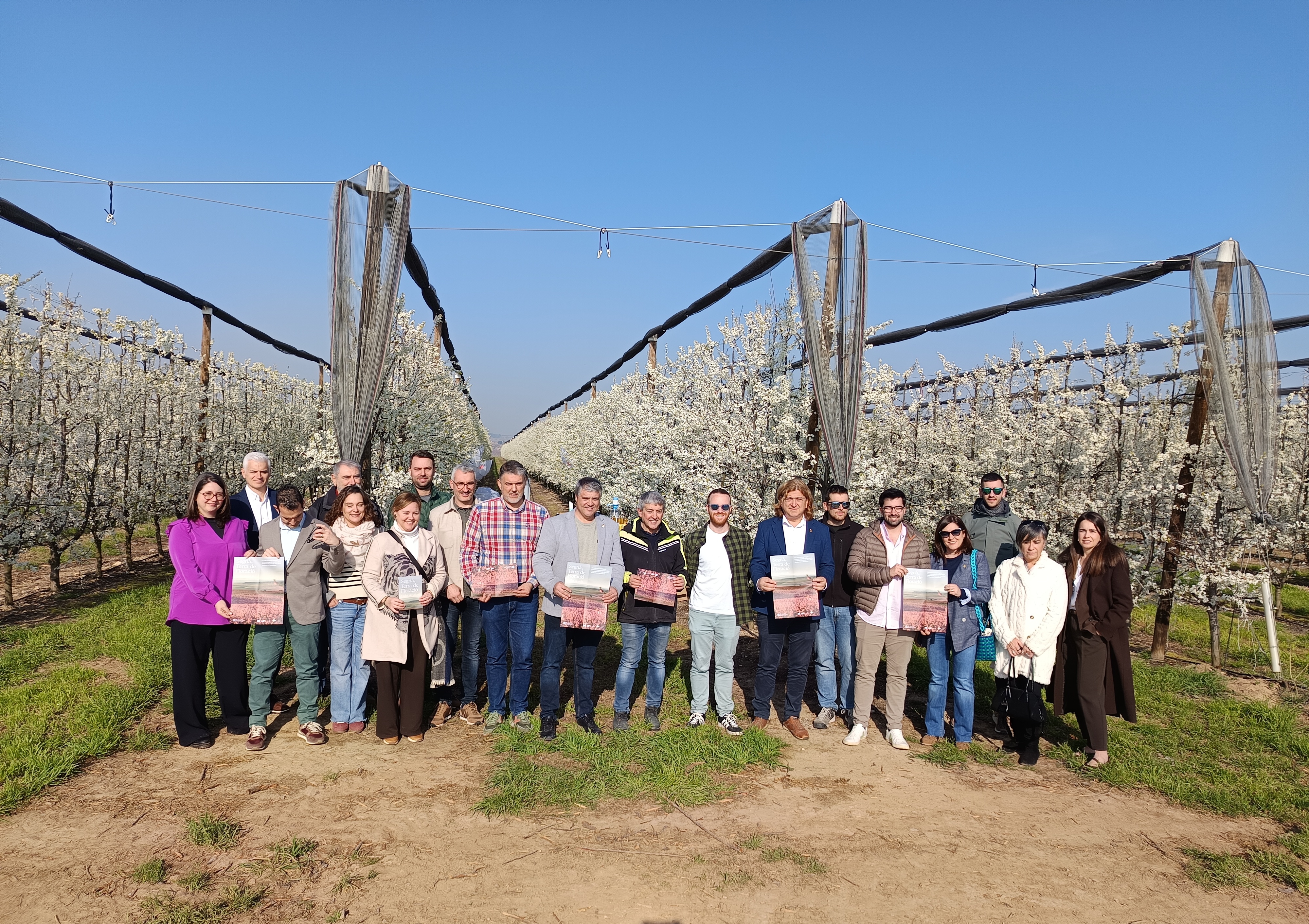Alcaldes, regidors i tècnics que han presentat "Segrià, Terra de Floració"