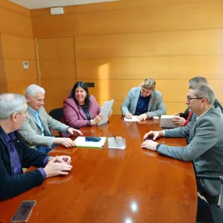 Núria Gil ha estat rebuda pel president, dos vicepresidents i el gerent del Consell Comarcal