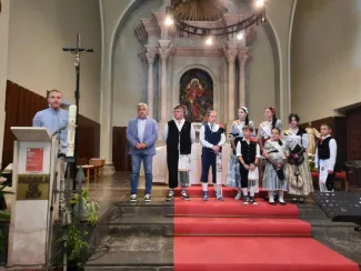 Torres de Segre gaudeix amb un “Virolai” cantat per tres corals