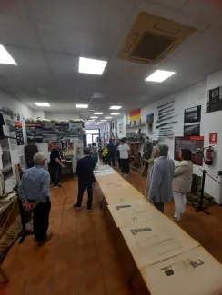 Obres d’art i el tanc T-26, units per recordar la memòria històrica de Vilanova de la Barca