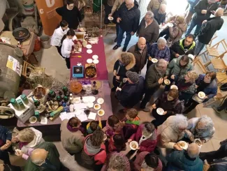 Tast de la tupina a la cuina en viu que es va fer a Alfés