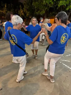 Ballada de més de 230 sardanistes a Soses amb la Cobla Vents de Riella