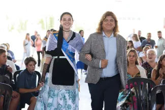 David Masot assisteix al pregó de la Festa Major de Benavent de Segrià