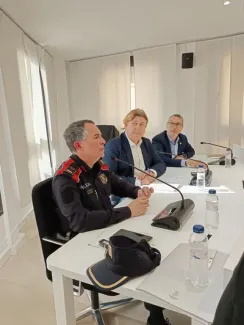 L'inspector Xavier Ribelles, el president David Masot i Joan Carles Miró.