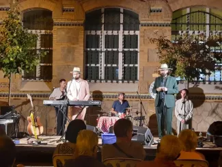 Més de 100 persones al concert d’Espai Dual a l’Escola Els Til·lers d’Artesa de Lleida