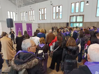 Un moment de  la recitació de Carme Romia