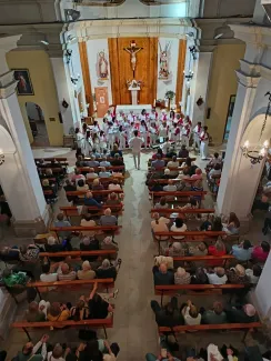 Màxim Solanes dirigint el Cor Gòspel Aitona