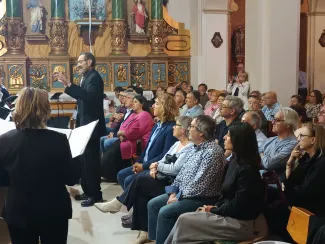 Un moment del concert amb Ramon Curcó dirigint