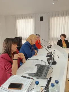 Marina Arjó, David Masot, Àngels Revenga i Isabel Sabido, directora de Serveis Socials de 
