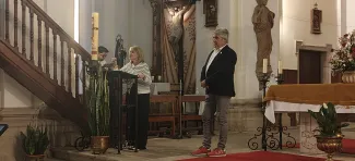 Parlament de l'alcaldessa acompanyada d'Àlvaro Boqué