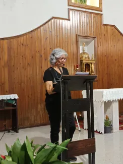 Manoli Sànchez, regidora de Cultura de Puigverd de Lleida, conduí l'acte