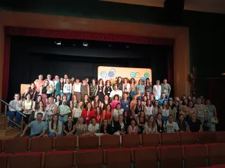 Els professionals de Serveis Socials amb Masot, Miró i Ribes
