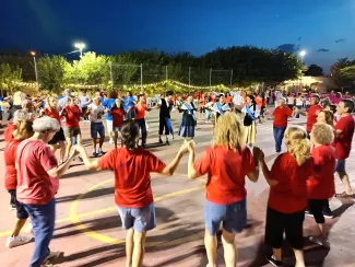 La nit aplegà més de 300 persones