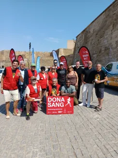 Mikel San Rafael, Àlvaro Boqué i l'equip de l'Associació de Donants de Sang del Segrià