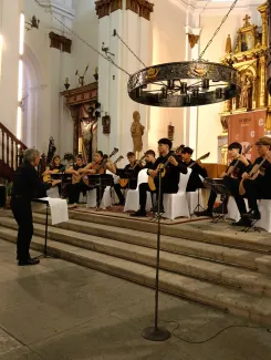 Peña y Lillo amb els joves guitarristes