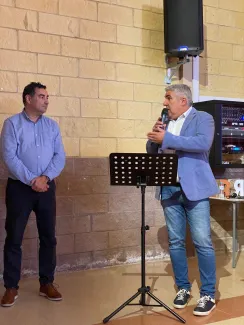 Àlvaro Boqué dirigint-se especialment a Jiménez